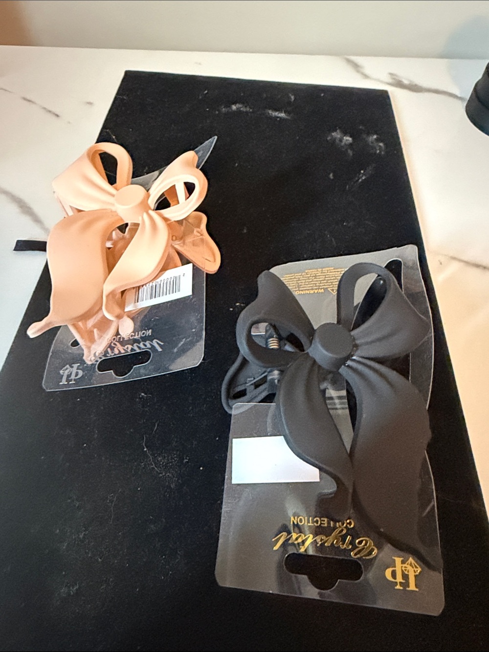 Bow‎ Hair Claw Clip Set - Black and Peach